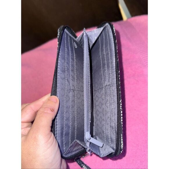 NWT Vera Bradley accordion stellar paisley wallet - Picture 3 of 5